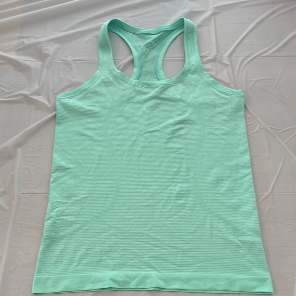 Lululemon Mint Green Swiftly Tank Size 6